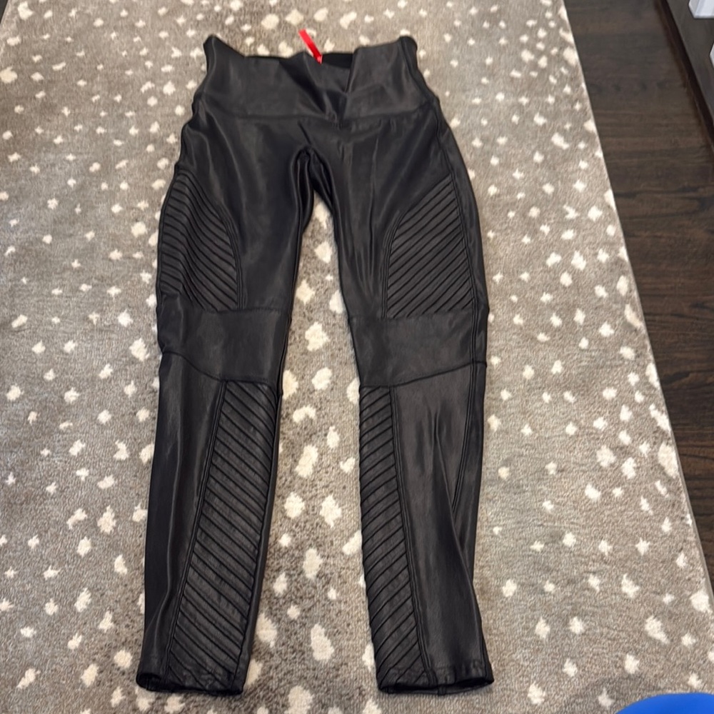 SPANX Moto Faux Leather Leggings size L